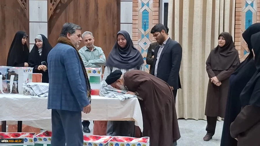برگزاری آیین اهدای ۳۰عدد ساک جهت گنجینه ۳۱۳ لباس شهدا؛ پیوند مهارت دانشجویان با فرهنگ ایثار و شهادت وعشق به وطن 11